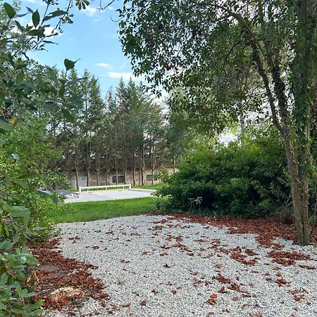 Les Mercieres La Villa, Au Coeur De L'occitanie Et Du Pays Cathare, Laurag-aise, Grands Espaces, Oasis De Nature, Convivialite, Detente, 6 Piscine Chauffee, Terrain De Petanque, Wifi, Piano, Billard, Cheminee Pour L'h