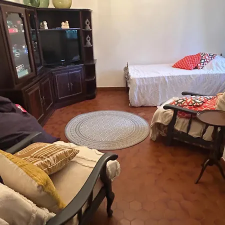 Prázdninový dům Les Mercieres La Villa, Au Coeur De L'occitanie Et Du Pays Cathare, Laurag-aise, Grands Espaces, Oasis De Nature, Convivialite, Detente, 6 Piscine Chauffee, Terrain De Petanque, Wifi, Piano, Billard, Cheminee Pour L'h