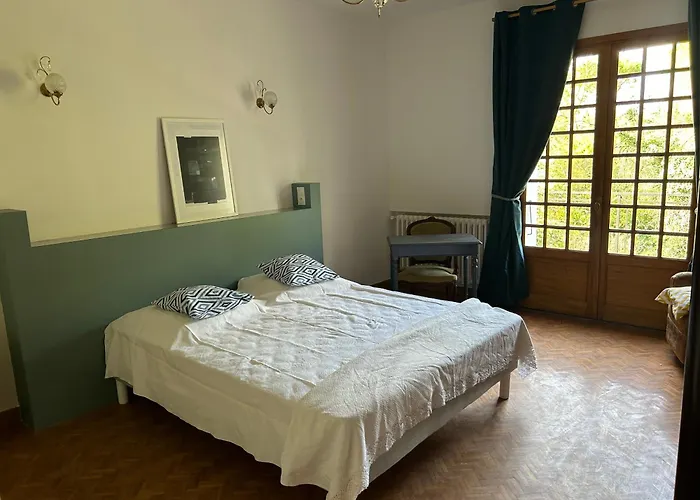 Les Mercieres La Villa, Au Coeur De L'occitanie Et Du Pays Cathare, Laurag-aise, Grands Espaces, Oasis De Nature, Convivialite, Detente, 6 Piscine Chauffee, Terrain De Petanque, Wifi, Piano, Billard, Cheminee Pour L'h Дом отдыха Pexiora