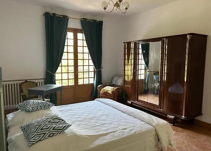 Les Mercieres La Villa, Au Coeur De L'occitanie Et Du Pays Cathare, Laurag-aise, Grands Espaces, Oasis De Nature, Convivialite, Detente, 6 Piscine Chauffee, Terrain De Petanque, Wifi, Piano, Billard, Cheminee Pour L'h Pexiora