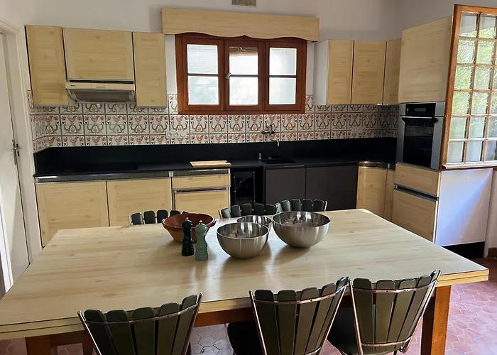 Les Mercieres La Villa, Au Coeur De L'occitanie Et Du Pays Cathare, Laurag-aise, Grands Espaces, Oasis De Nature, Convivialite, Detente, 6 Piscine Chauffee, Terrain De Petanque, Wifi, Piano, Billard, Cheminee Pour L'h Дом отдыха Pexiora