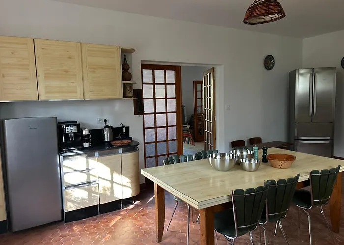 Les Mercieres La Villa, Au Coeur De L'occitanie Et Du Pays Cathare, Laurag-aise, Grands Espaces, Oasis De Nature, Convivialite, Detente, 6 Piscine Chauffee, Terrain De Petanque, Wifi, Piano, Billard, Cheminee Pour L'h Дом отдыха Pexiora